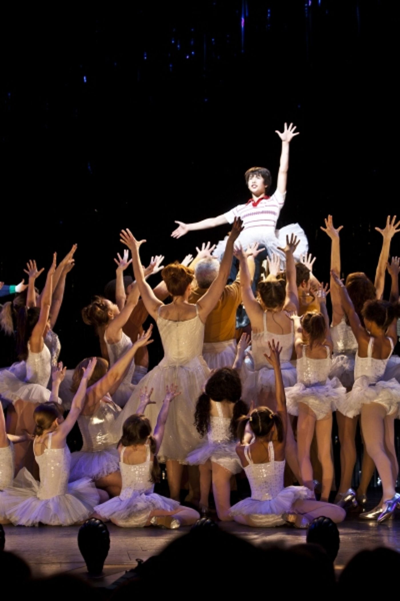 Photo Coverage: BILLY ELLIOT Celebrates 1000th Performance on Broadway!  Image