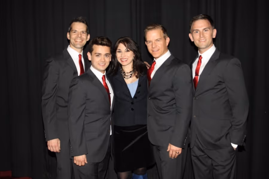 Photo Coverage: THE MIDTOWN MEN Play Queens Image