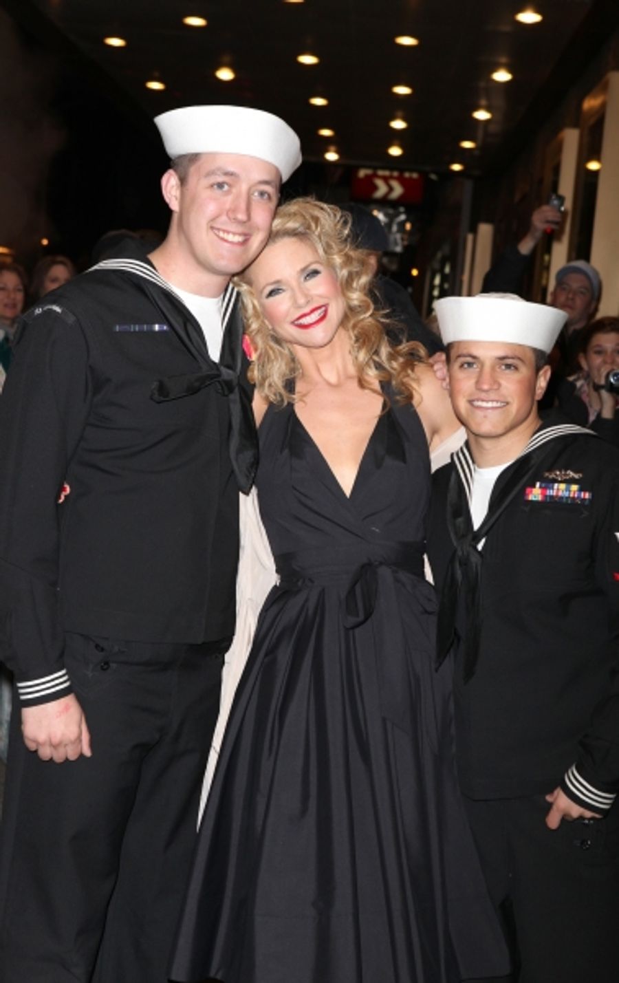 Photo Coverage: Christie Brinkley Greets Fans After Broadway Debut Image