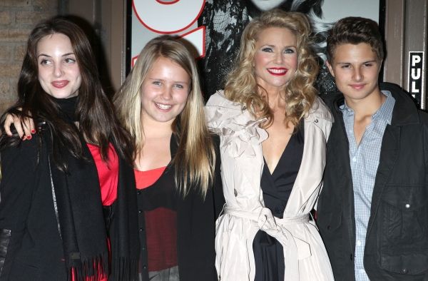  Christie Brinkley with Alexa Ray Joel, Sailor Lee Brinkley Cook and Jack Paris Brink Photo