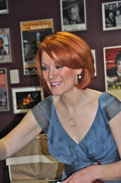 Orla Fallon Photo
