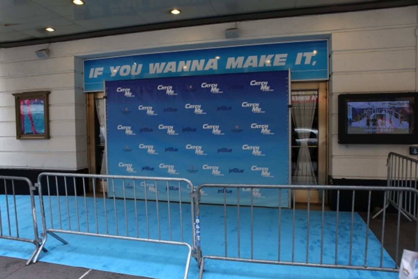 Photo Coverage: CATCH ME IF YOU CAN Opening Night - Arrivals Photo Coverage: CATCH ME IF YOU CAN Opening Night - Arrivals Image