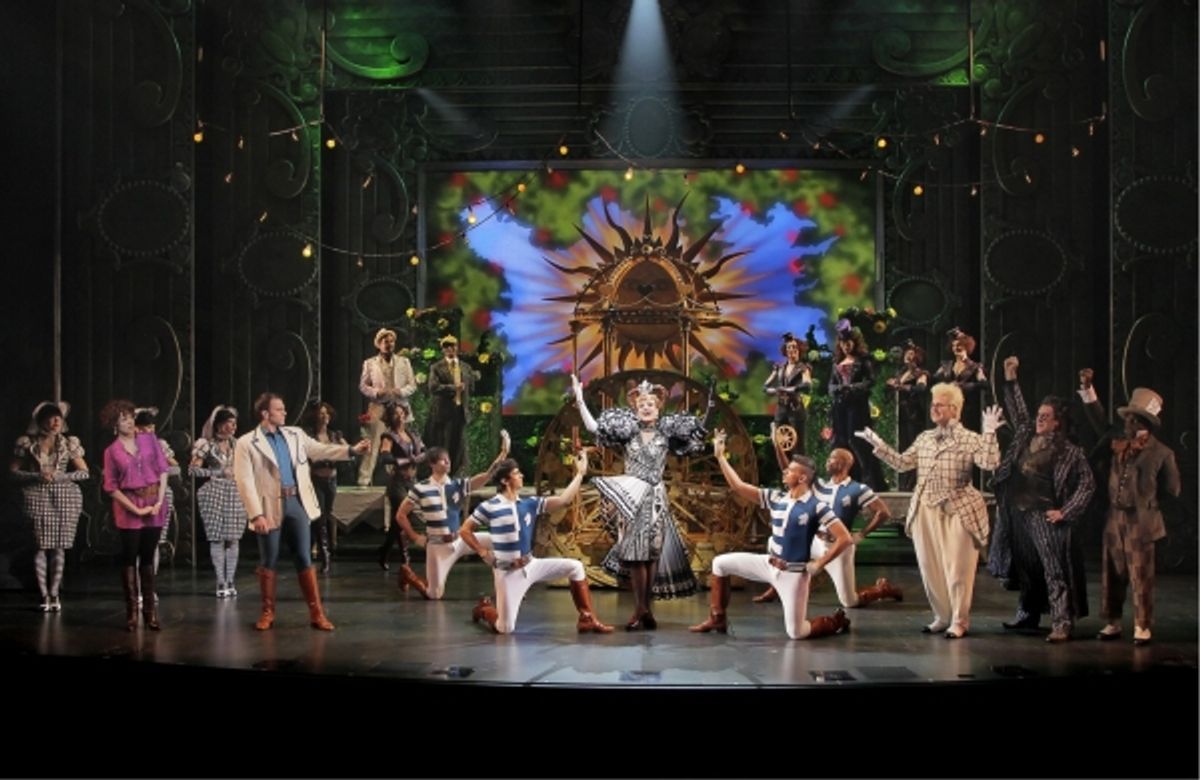 Karen Mason and the cast of WONDERLAND at 