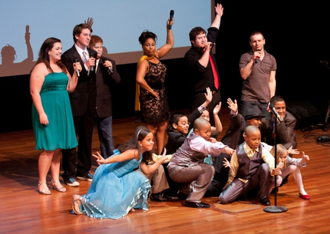 Photo Coverage: O'Hara, Rudd & More Honor Carly Simon at Our Time Gala  Image