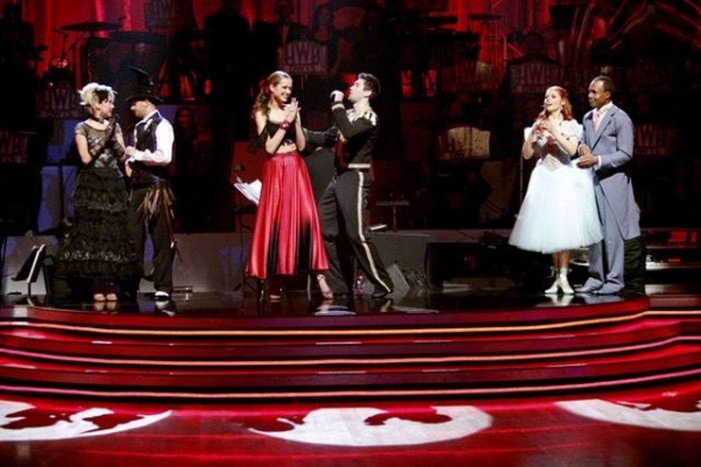 Photo Flash: Sugar Ray Leonard Leaves DANCING WITH THE STARS  Image