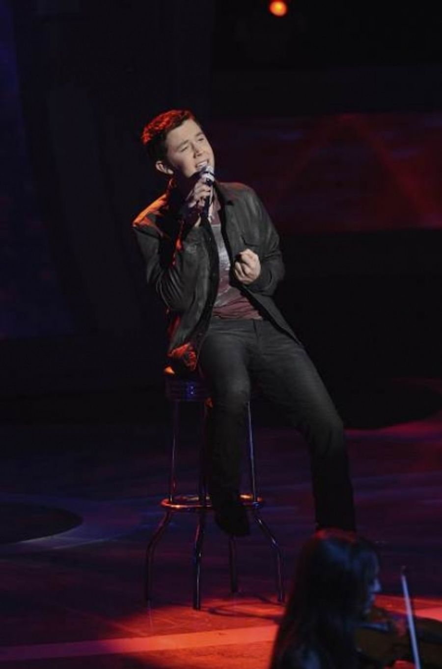 Photo Flash: Top 8 Sing on AMERICAN IDOL Image