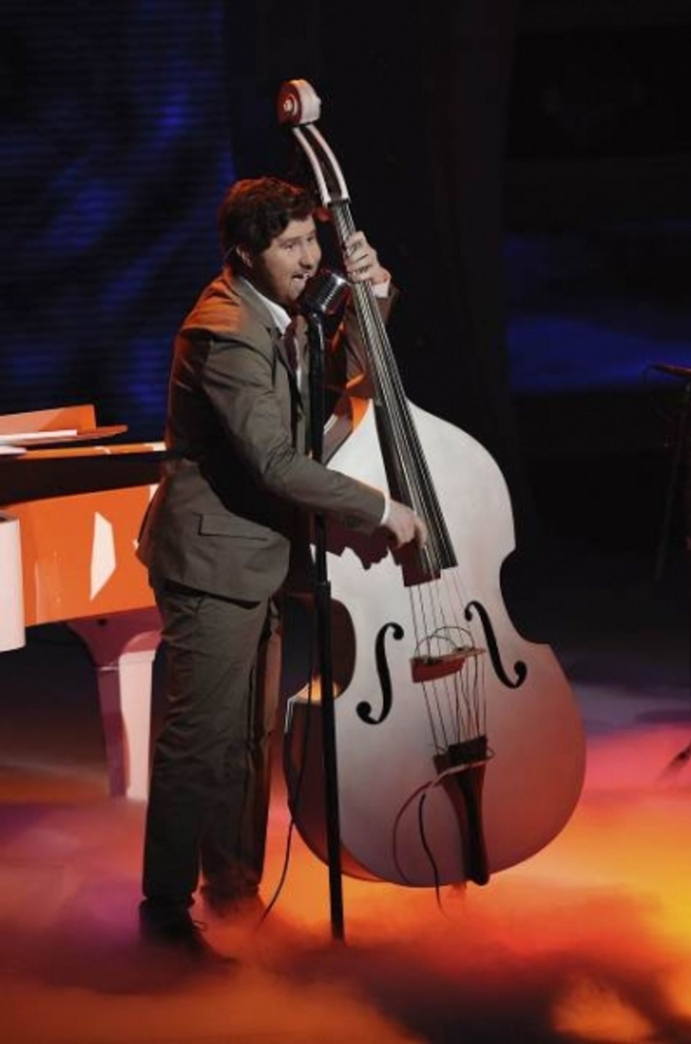 Photo Flash: Top 8 Sing on AMERICAN IDOL Photo Flash: Top 8 Sing on AMERICAN IDOL Image