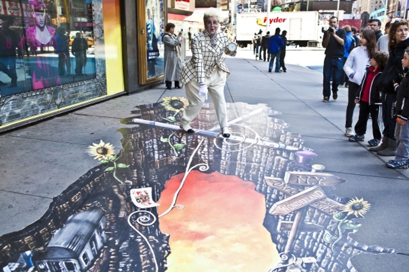 Photo Coverage: WONDERLAND's 'White Rabbit' Goes Down the Rabbit Hole  Image