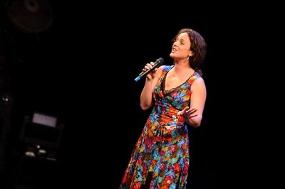 Melissa Errico Photo