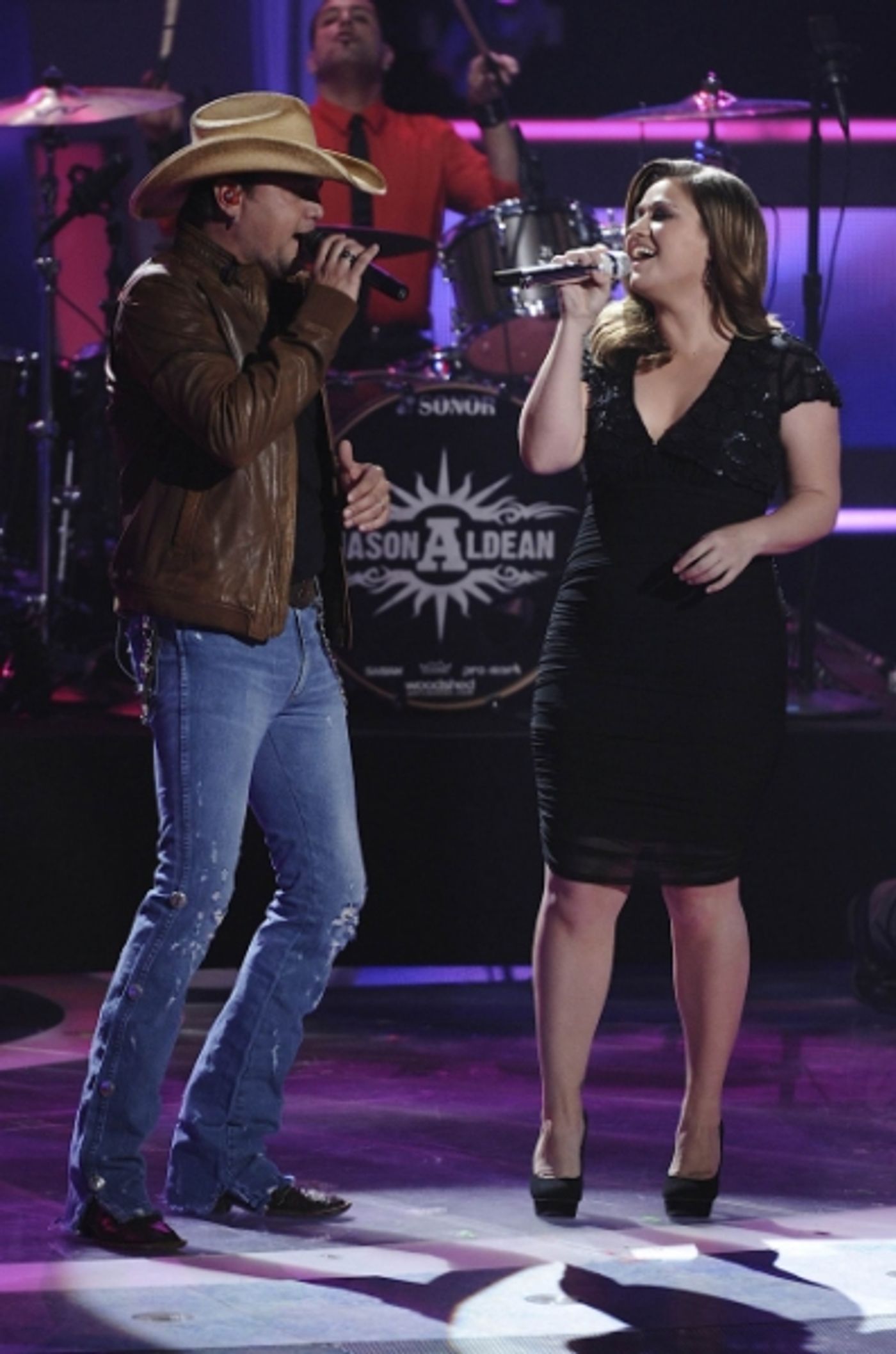 Photo Flash: Paul McDonald Leaves AMERICAN IDOL  Image