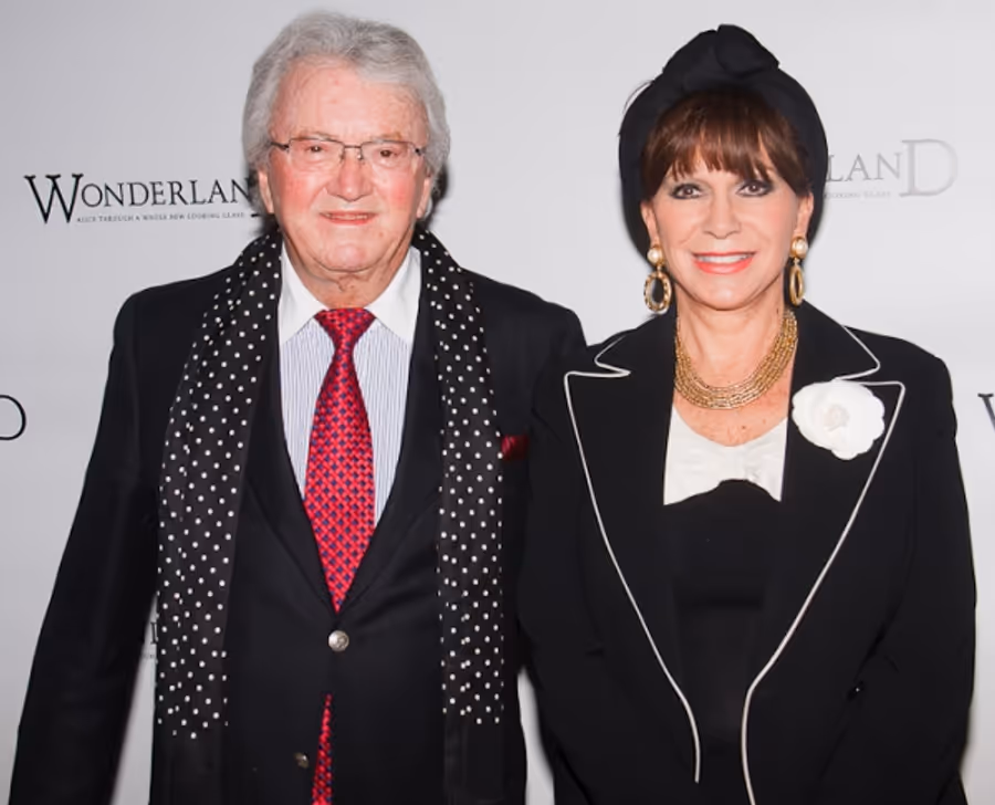 Photo Coverage: WONDERLAND on Broadway Red Carpet!  Image