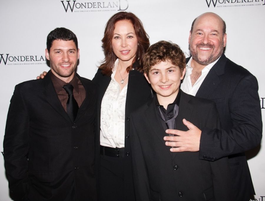 Photo Coverage: WONDERLAND on Broadway Red Carpet!  Image