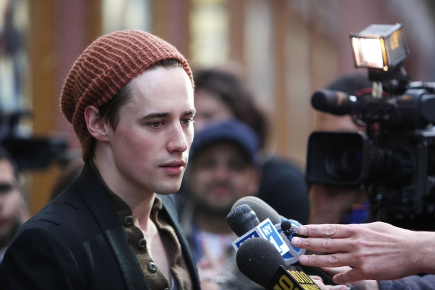 Photo Coverage: SPIDER-MAN: Turn Off the Dark Pre-Hiatus Cast at the Stage Door  Image