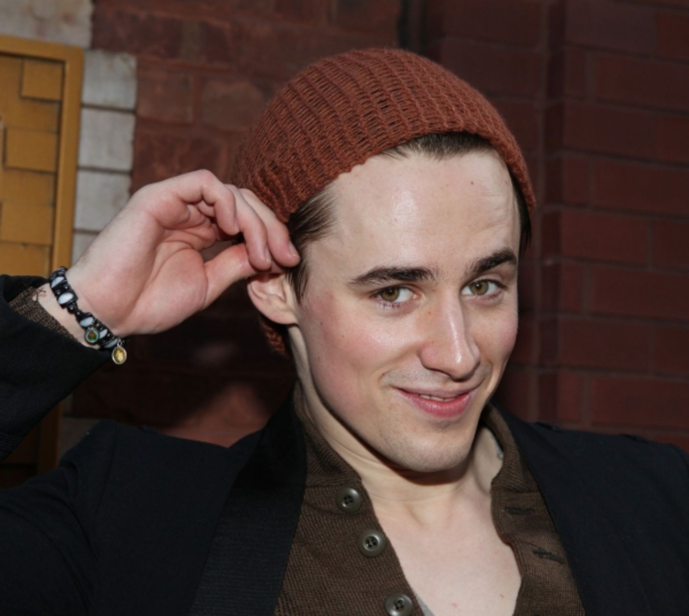 Photo Coverage: SPIDER-MAN: Turn Off the Dark Pre-Hiatus Cast at the Stage Door  Image