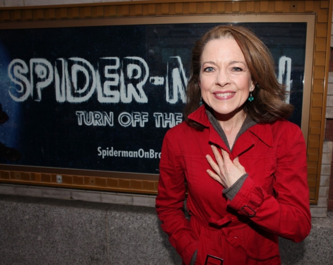Photo Coverage: SPIDER-MAN: Turn Off the Dark Pre-Hiatus Cast at the Stage Door  Image
