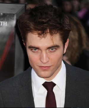 Robert Pattinson Photo