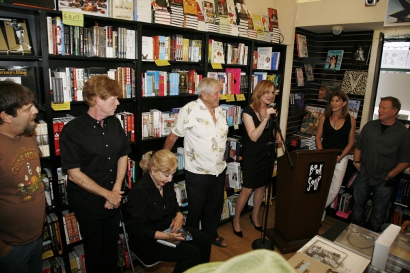 Photo Flash: The Waltons Reunite for Memoir Release  Image