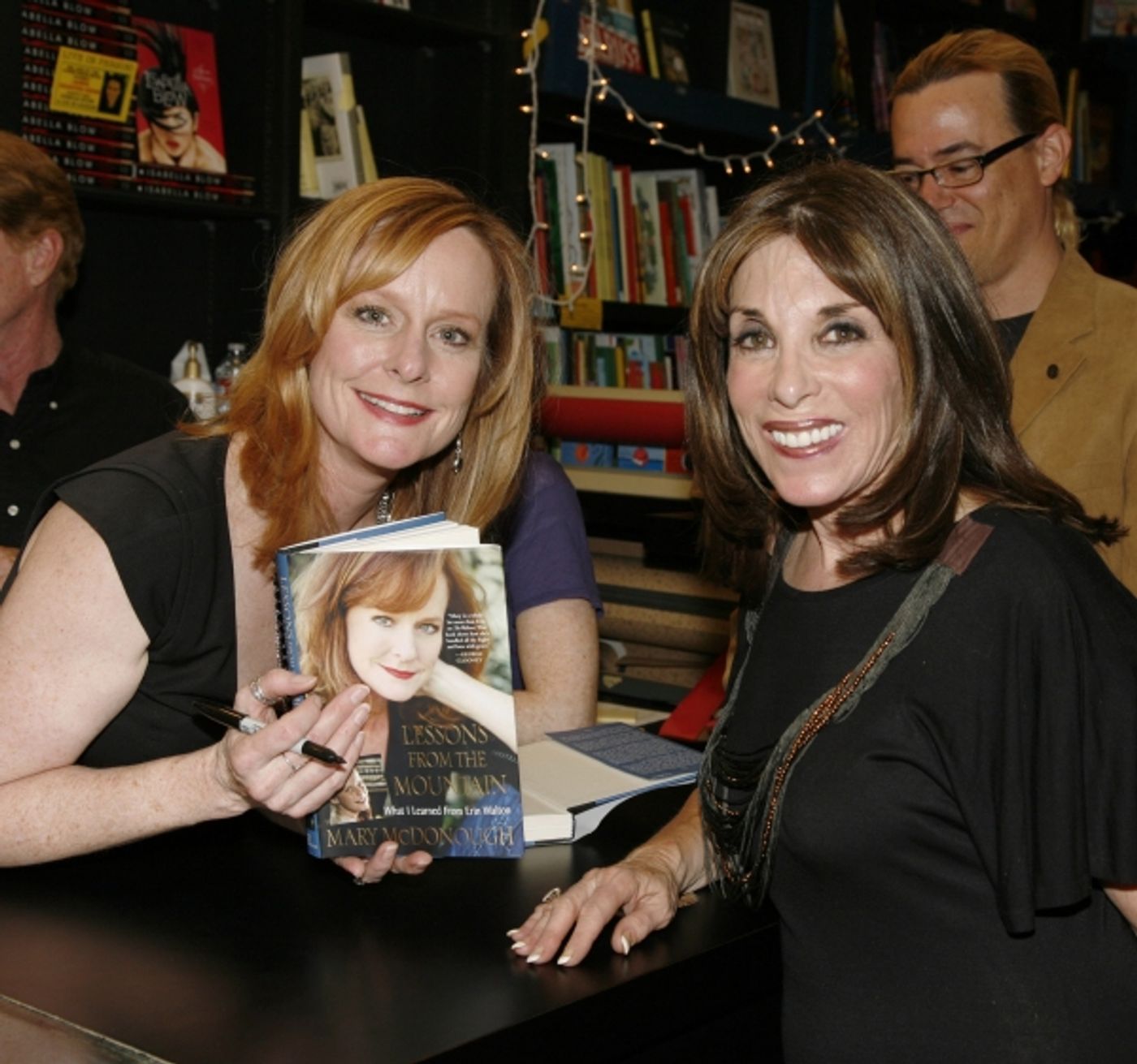 Photo Flash: The Waltons Reunite for Memoir Release  Image