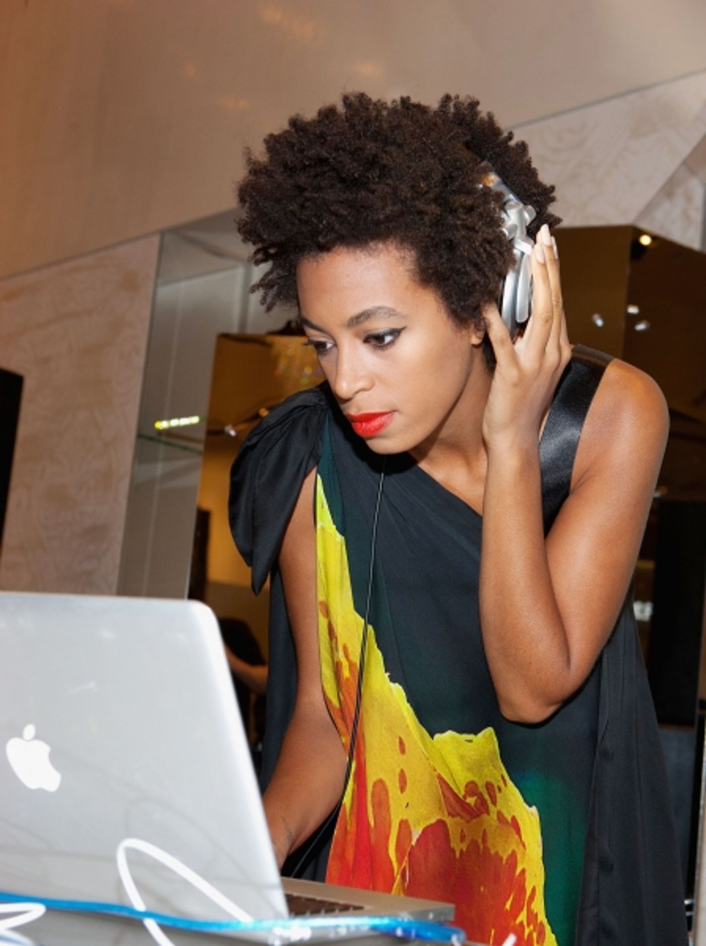 Photo Coverage: Solange Knowles DJ's at the Roberto Cavalli Fall Launch  Image