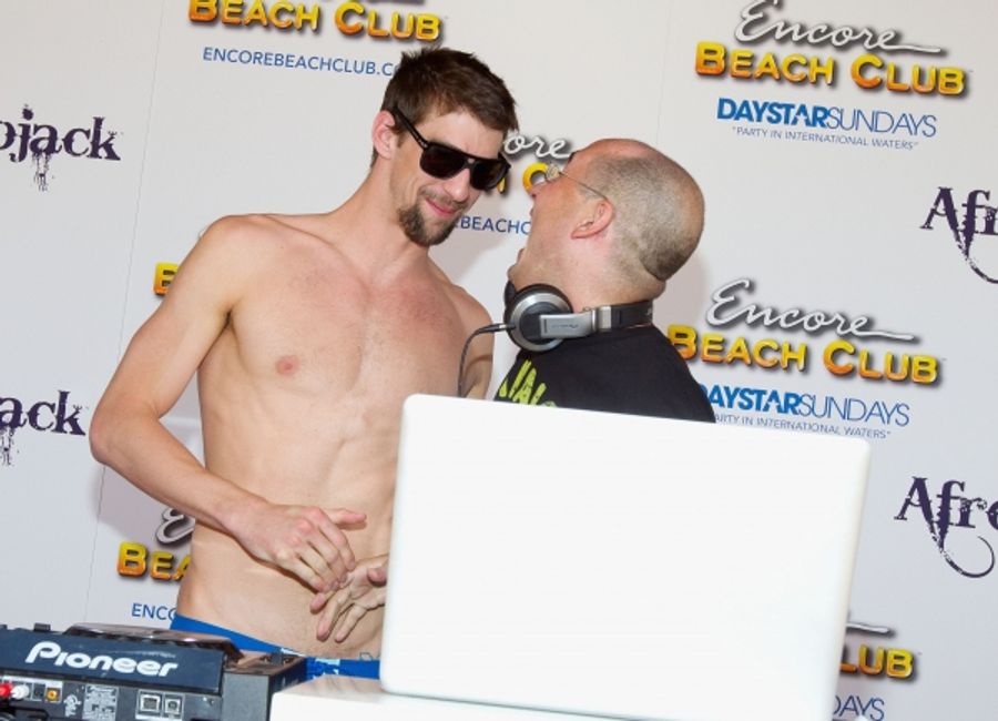 Photo Coverage: Michael Phelps Kicks Off Season at Encore Beach Club Image