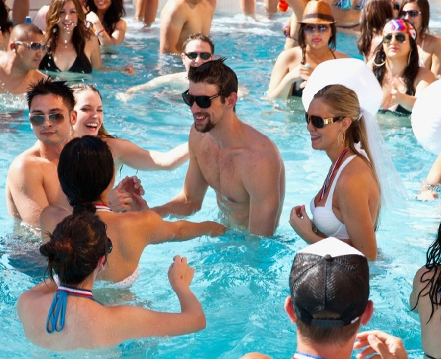 Photo Coverage: Michael Phelps Kicks Off Season at Encore Beach Club Image