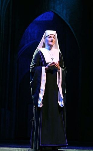 Photo Flash: SISTER ACT on Stage - New Production Shots! — photo 2 of 19