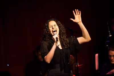 Mandy Gonzalez Photo