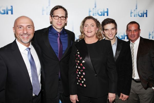 Rob Ruggiero, Stephen Kunken, Kathleen Turner, Evan Jonigkeit & Matthew Lombardo atte Photo