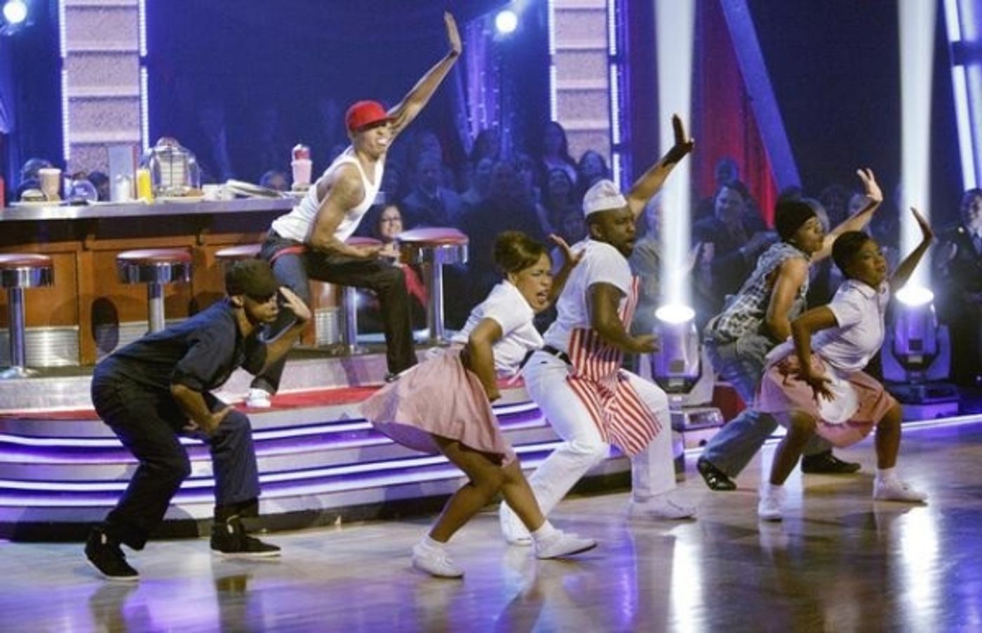 Photo Flash: Petra Nemcova Leaves DWTS  Image