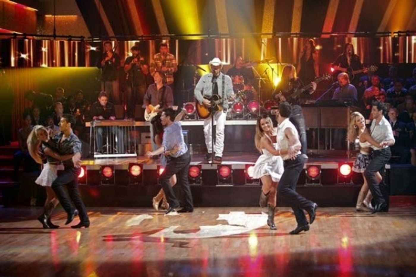 Photo Flash: Petra Nemcova Leaves DWTS  Image