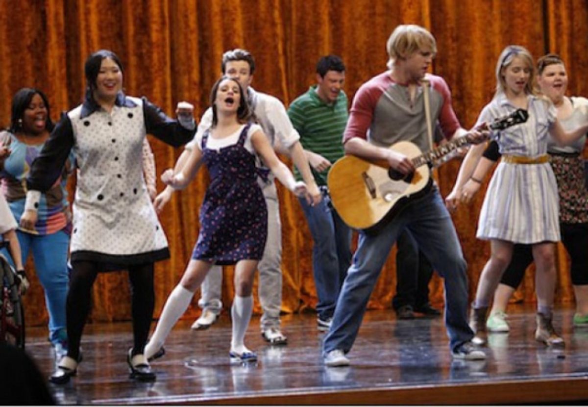 Amber Riley; Jenna Ushkowitz; Lea Michele; Chris Colfer, Cory Monteith; Chord Overstreet; Dianna Agron; Ashley Fink at 