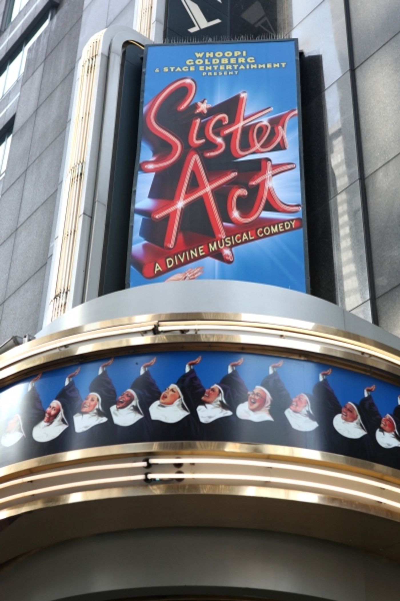 Photo Coverage: SISTER ACT Opening Night Red Carpet  Image
