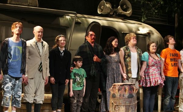 Mackenzie Crook, Alan David, Molly Ranson, Mark Page, Mark Rylance, Geraldine Hughes, Photo