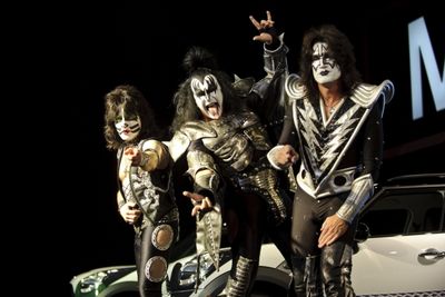 Kiss Photo