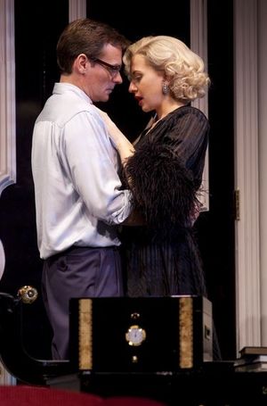 Robert Sean Leonard and Nina Arianda Photo