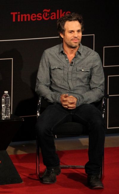 Times Talks- Melena Ryzik has a Conversation with Mark Ruffalo at Times Center in New Photo
