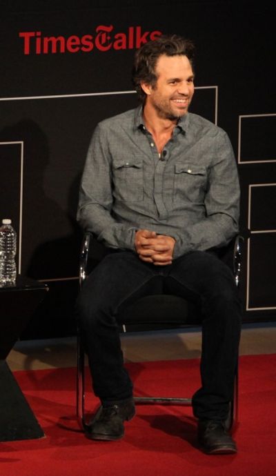 Times Talks- Melena Ryzik has a Conversation with Mark Ruffalo at Times Center in New Photo