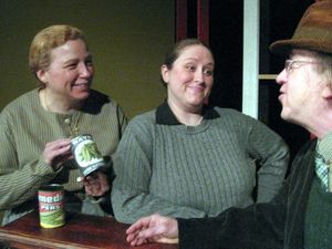 Theresa Swartz, Giz Coughlin and Joe Doyle @ BroadwayWorld Theresa Swartz, Giz Coughlin and Joe Doyle Photo