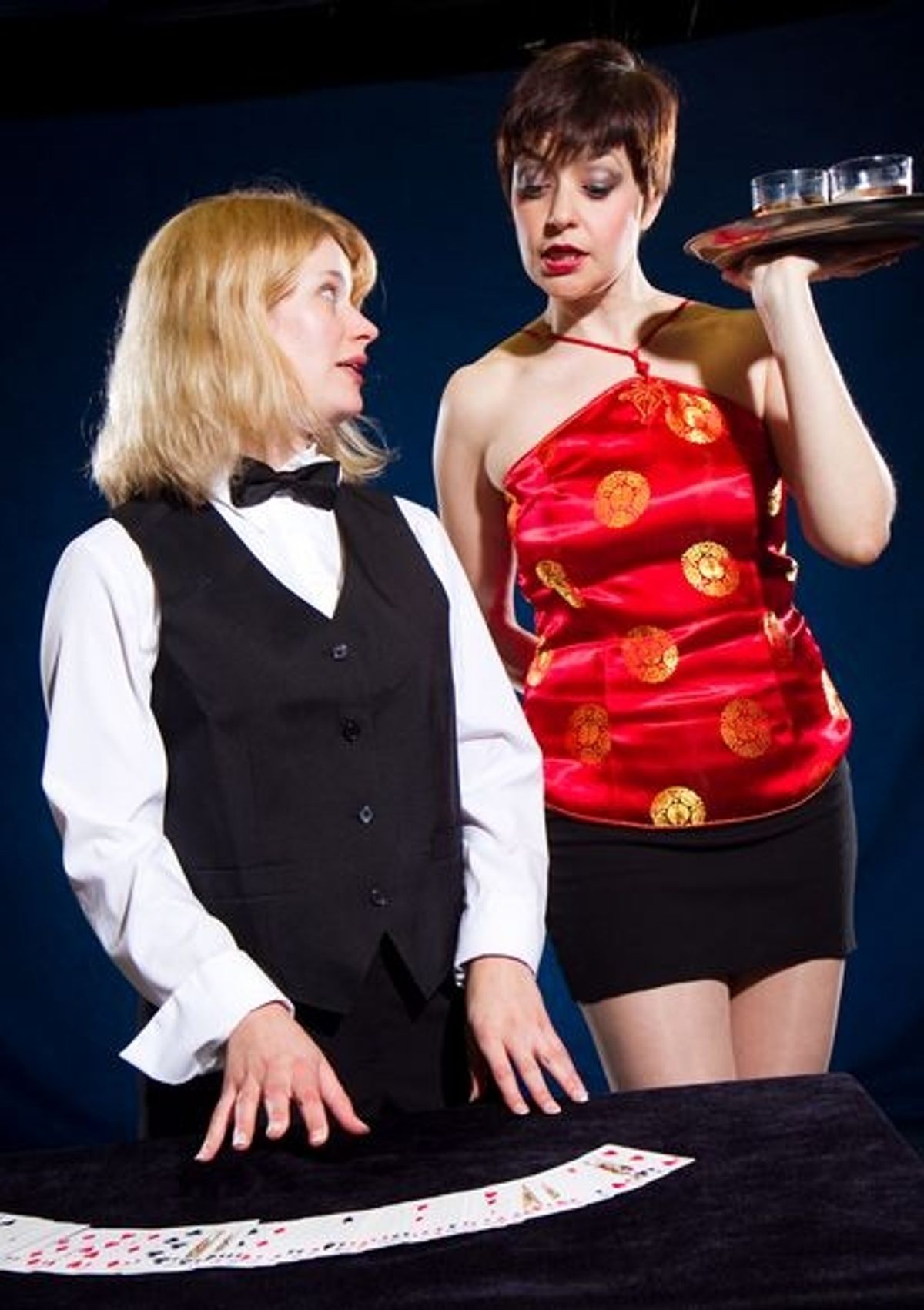  Simone Roos, left) shows Linda (Elizabeth Bagby at 