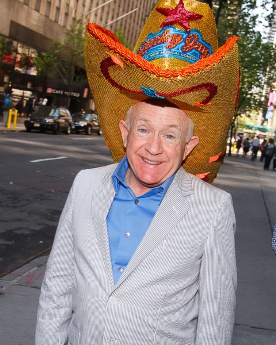 Photo Coverage: LUCKY GUY's Leslie Jordan Visits Easter Parade! Image