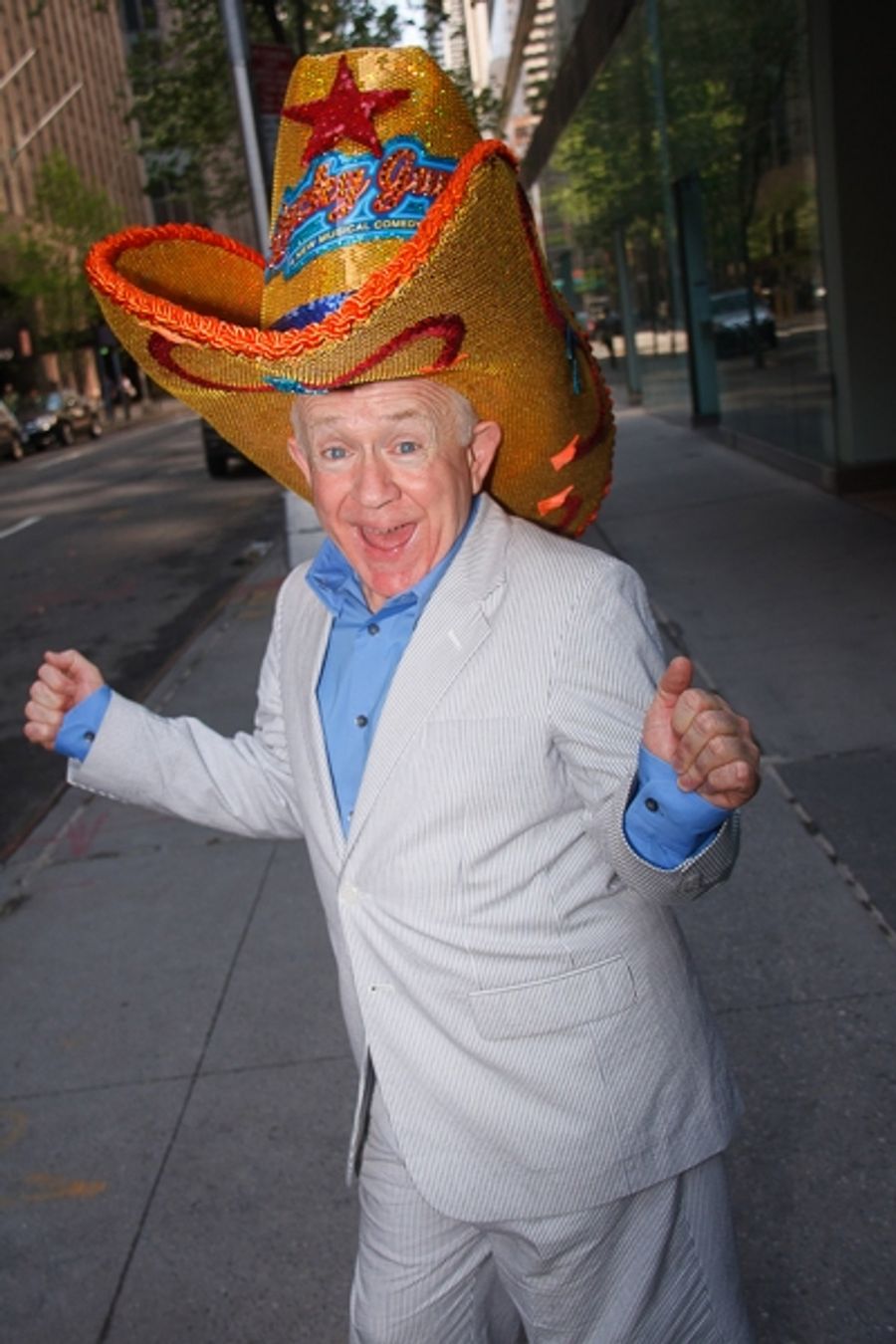 Photo Coverage: LUCKY GUY's Leslie Jordan Visits Easter Parade! Image