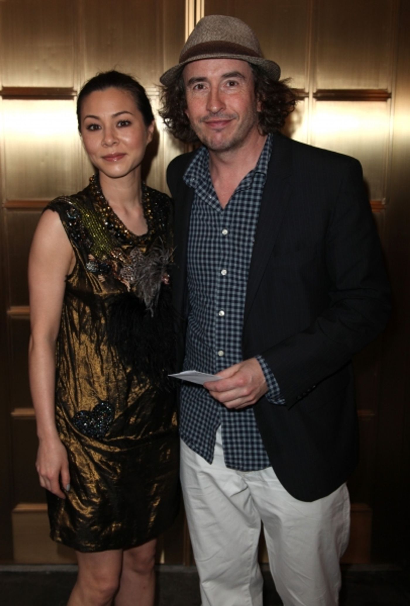 Photo Coverage: THE HOUSE OF BLUE LEAVES Opening Theatre Arrivals  Image