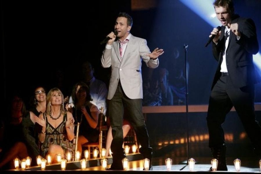 Photo Flash: DWTS Welcomes Pia Toscano, Backstreeet Boys, and More! Image