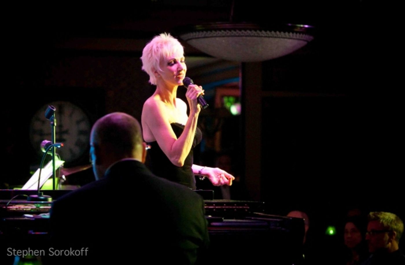 Photo Coverage: Amra-Faye Wright Plays Feinstein's  Image