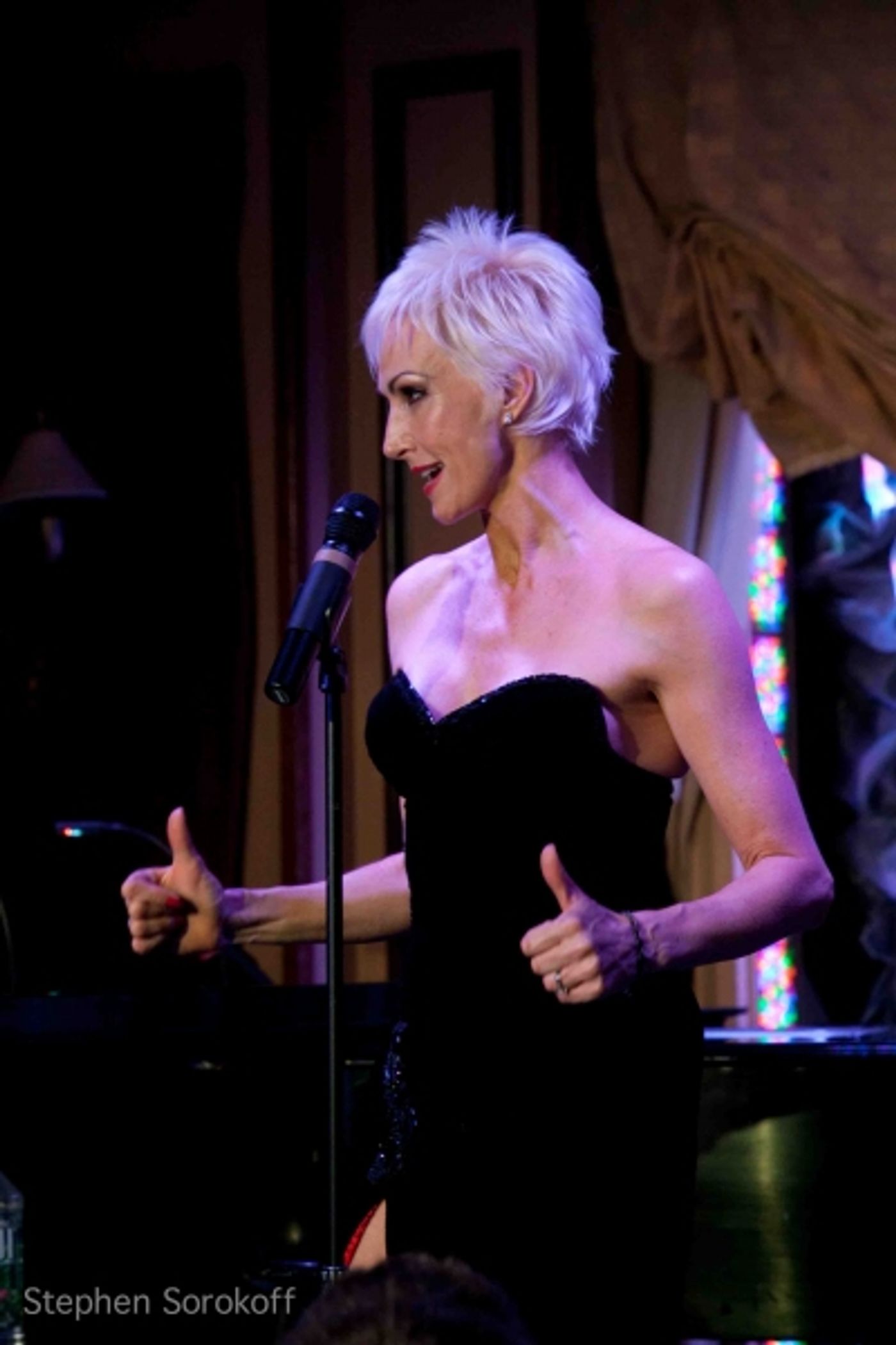 Photo Coverage: Amra-Faye Wright Plays Feinstein's  Image
