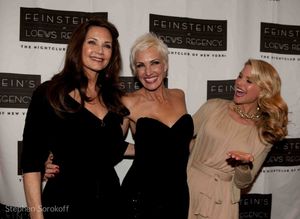 Linda Carter, Amra Faye Wright, Christie Brinkley Photo