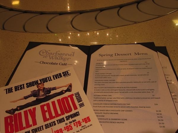 Photo Flash: Billy's Celebrate BILLY ELLIOT-Inspired Dessert  Image