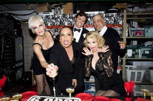 Amra-Faye Wright, Roz Ryan, Brent Barrett, Raymond Bokhour & Christie Brinkley @ BroadwayWorld Amra-Faye Wright, Roz Ryan, Brent Barrett, Raymond Bokhour & Christie Brinkley Photo