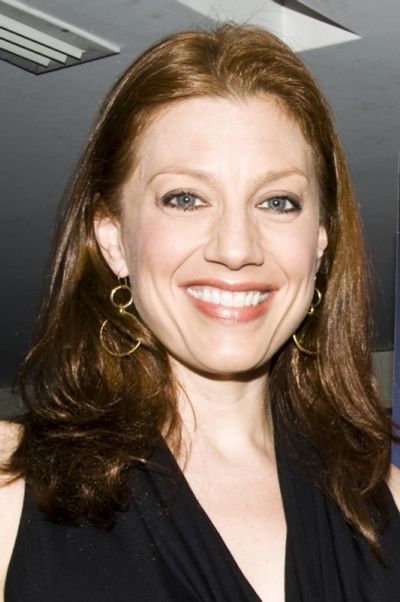 Jessica Phillips Photo
