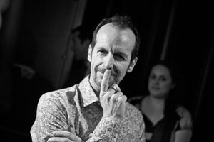 Denis O'Hare Photo